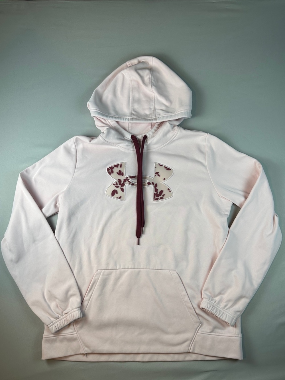 Under Armour Girls Hooded Sweatshirt Pullover Size Medium Oversized